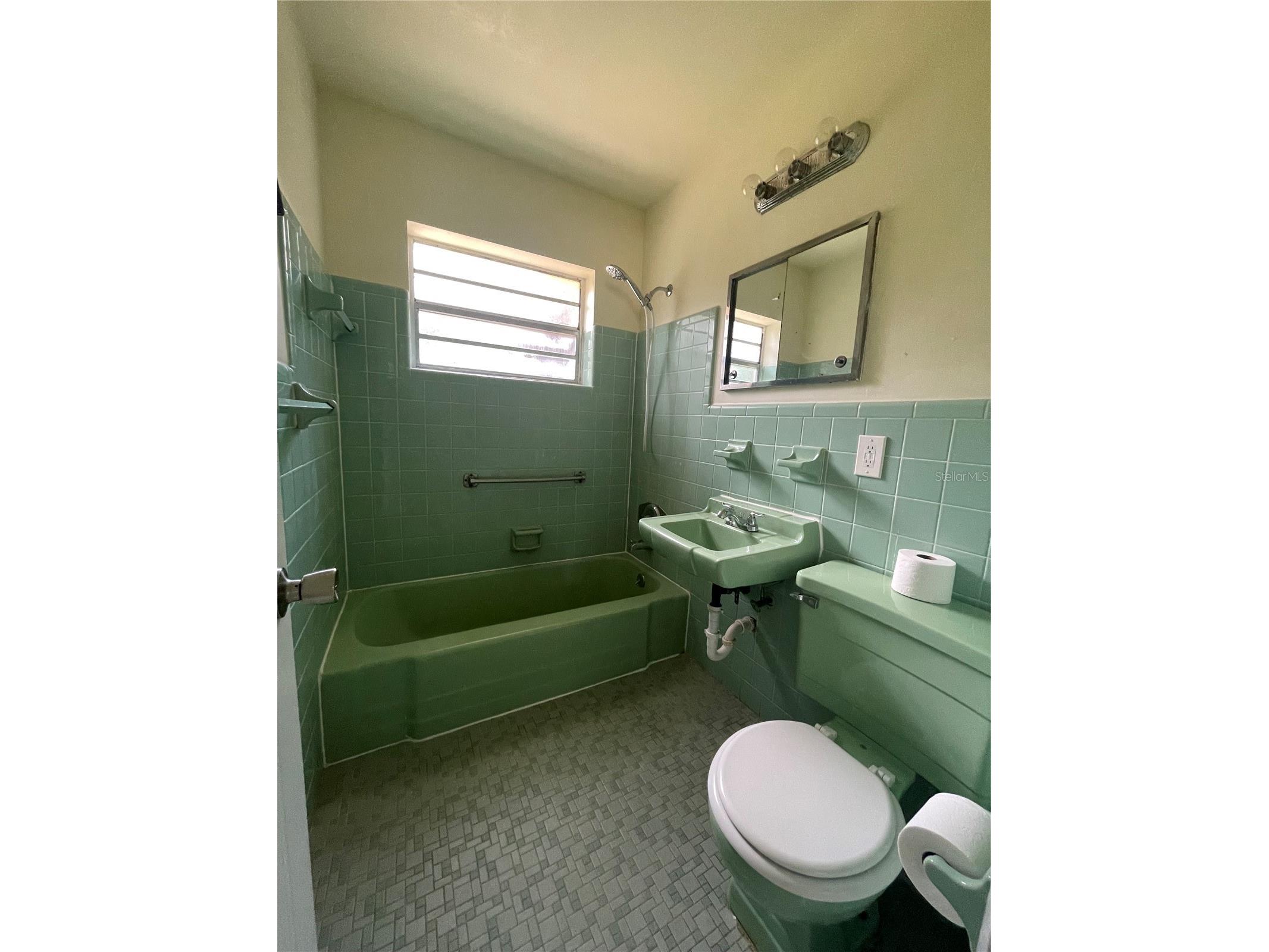 1324 Whitewood Drive Deltona FL 32725 V4950025 image10