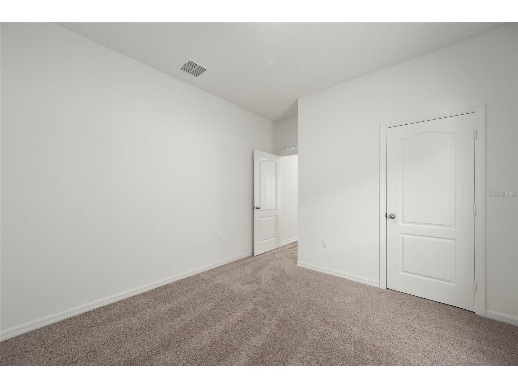 13246 Tula Loop Astatula FL 34705 TB8491028 image15