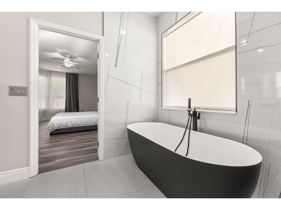 13247 Hatherton Circle Orlando FL 32832 O6358014 image24