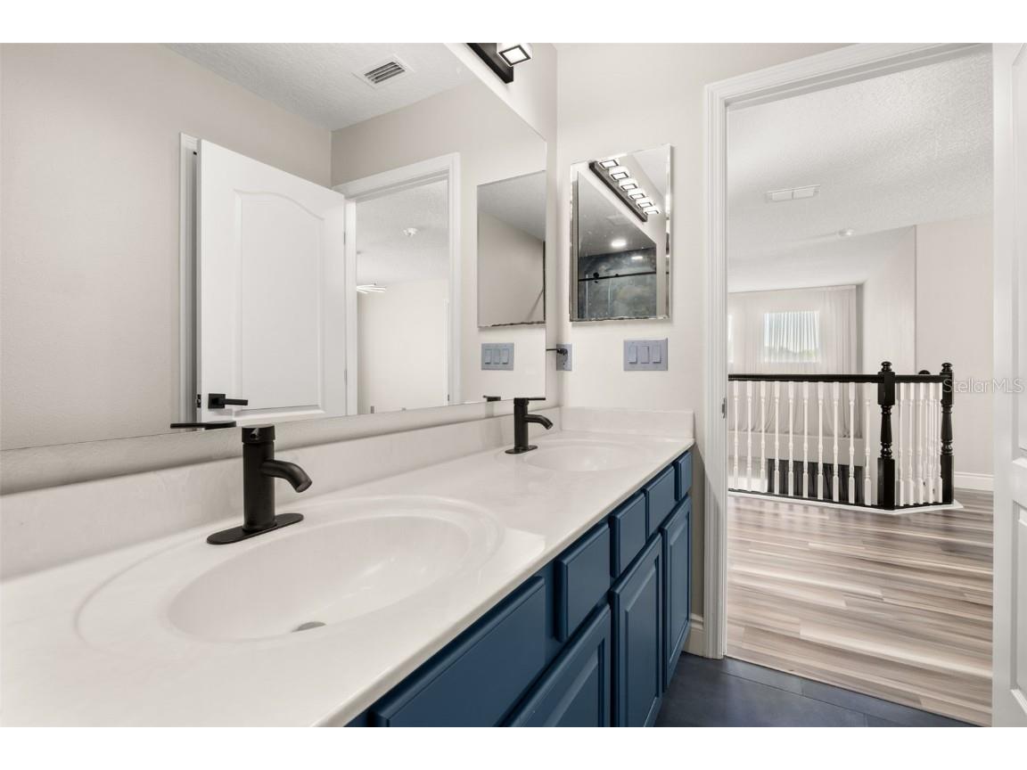 13247 Hatherton Circle Orlando FL 32832 O6358014 image36