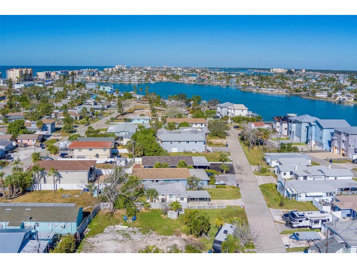 13248 4th Street E #A Madeira Beach FL 33708 TB8446672 image42