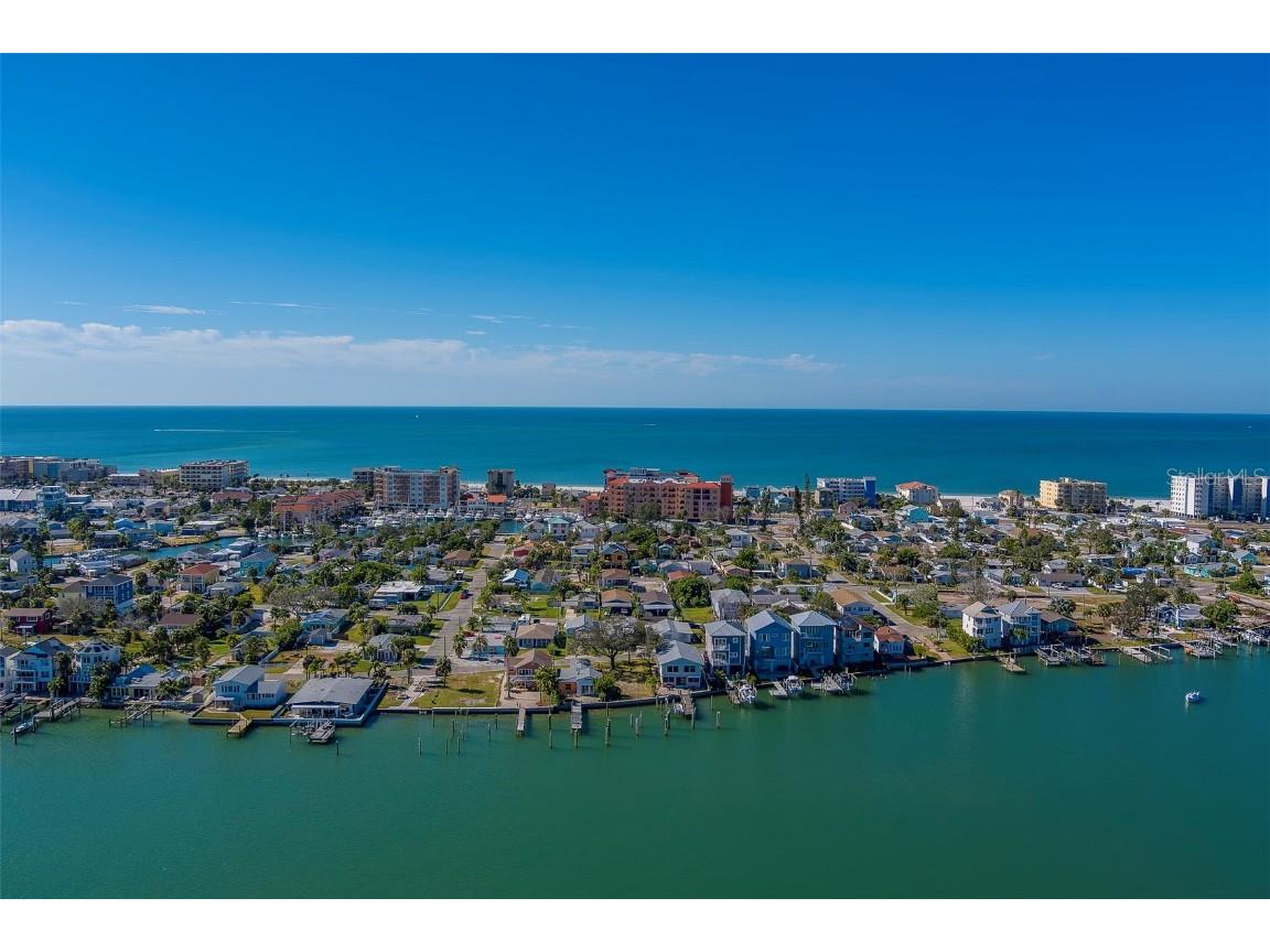 13248 4th Street E #A Madeira Beach FL 33708 TB8446672 image45