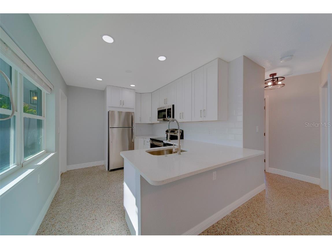 13248 4th Street E #A Madeira Beach FL 33708 TB8446672 image9