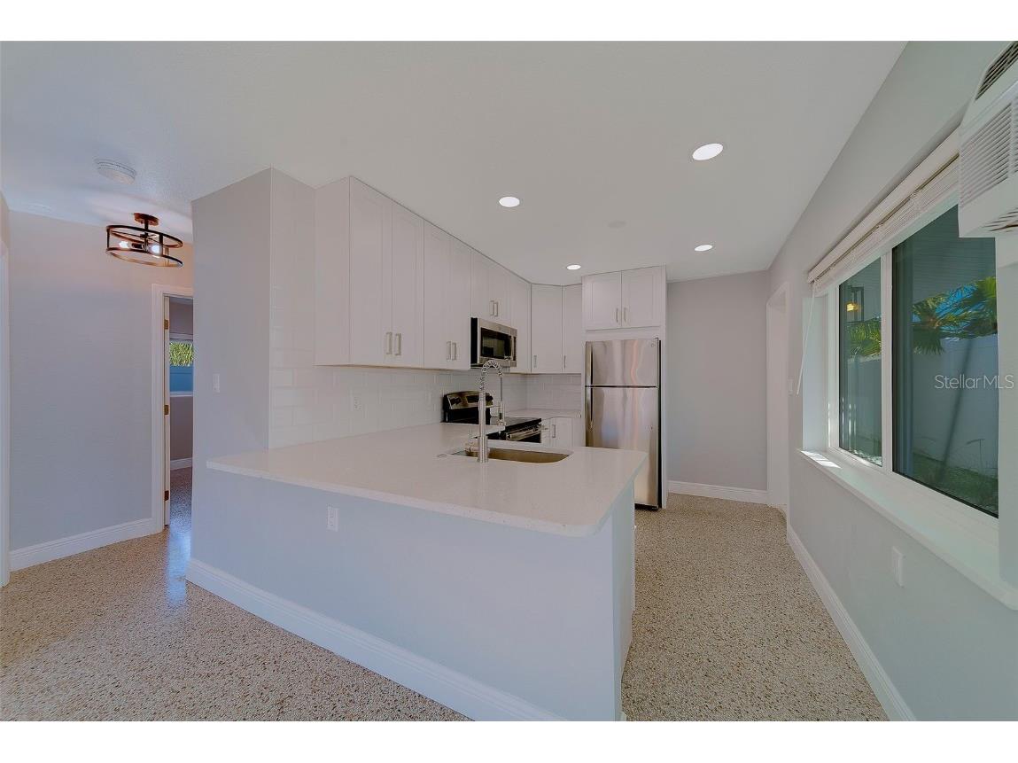 13248 4th Street E #B Madeira Beach FL 33708 TB8446902 image13