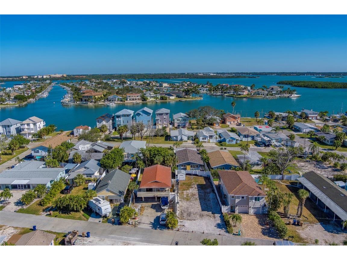 13248 4th Street E #B Madeira Beach FL 33708 TB8446902 image40