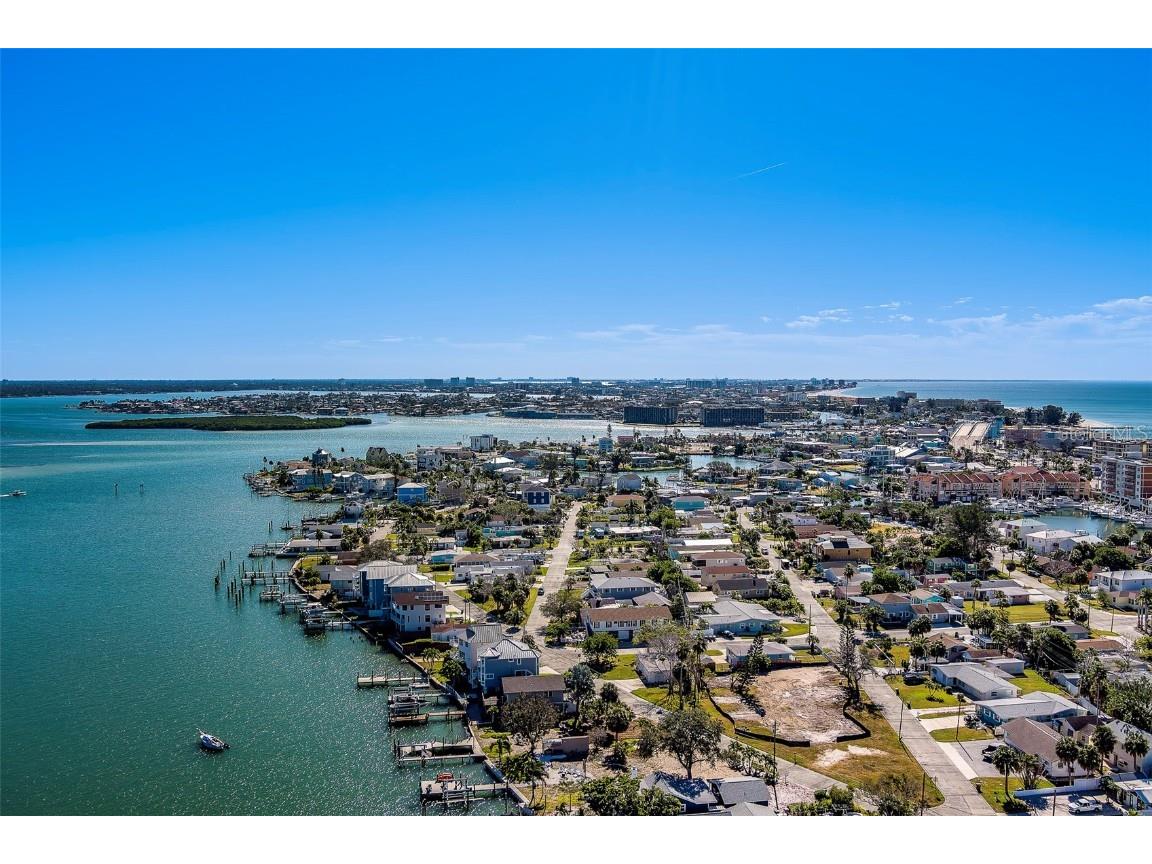 13248 4th Street E #B Madeira Beach FL 33708 TB8446902 image45