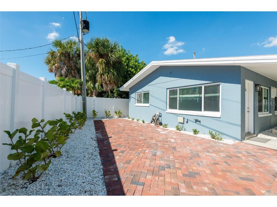 13248 4th Street E Madeira Beach FL 33708 TB8439195 image32