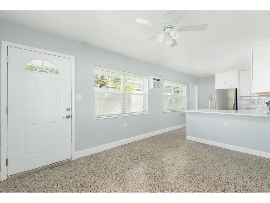 13248 4th Street E Madeira Beach FL 33708 TB8439195 image8