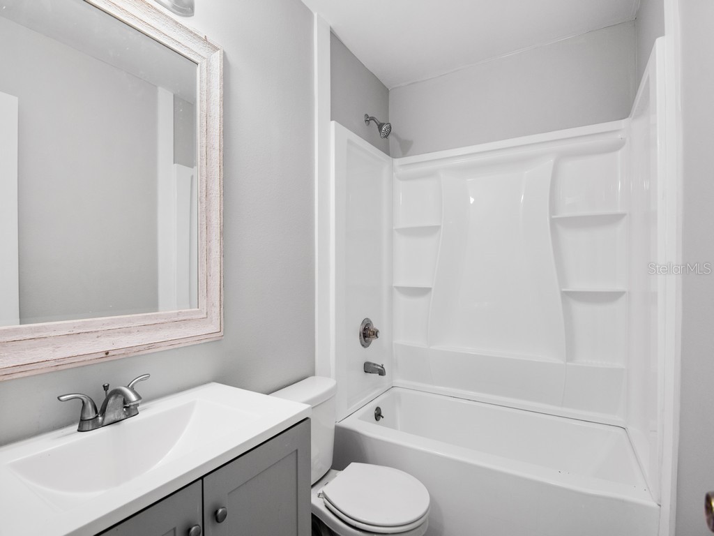 1325 17th Court SW Vero Beach FL 32962 O6301121 image22