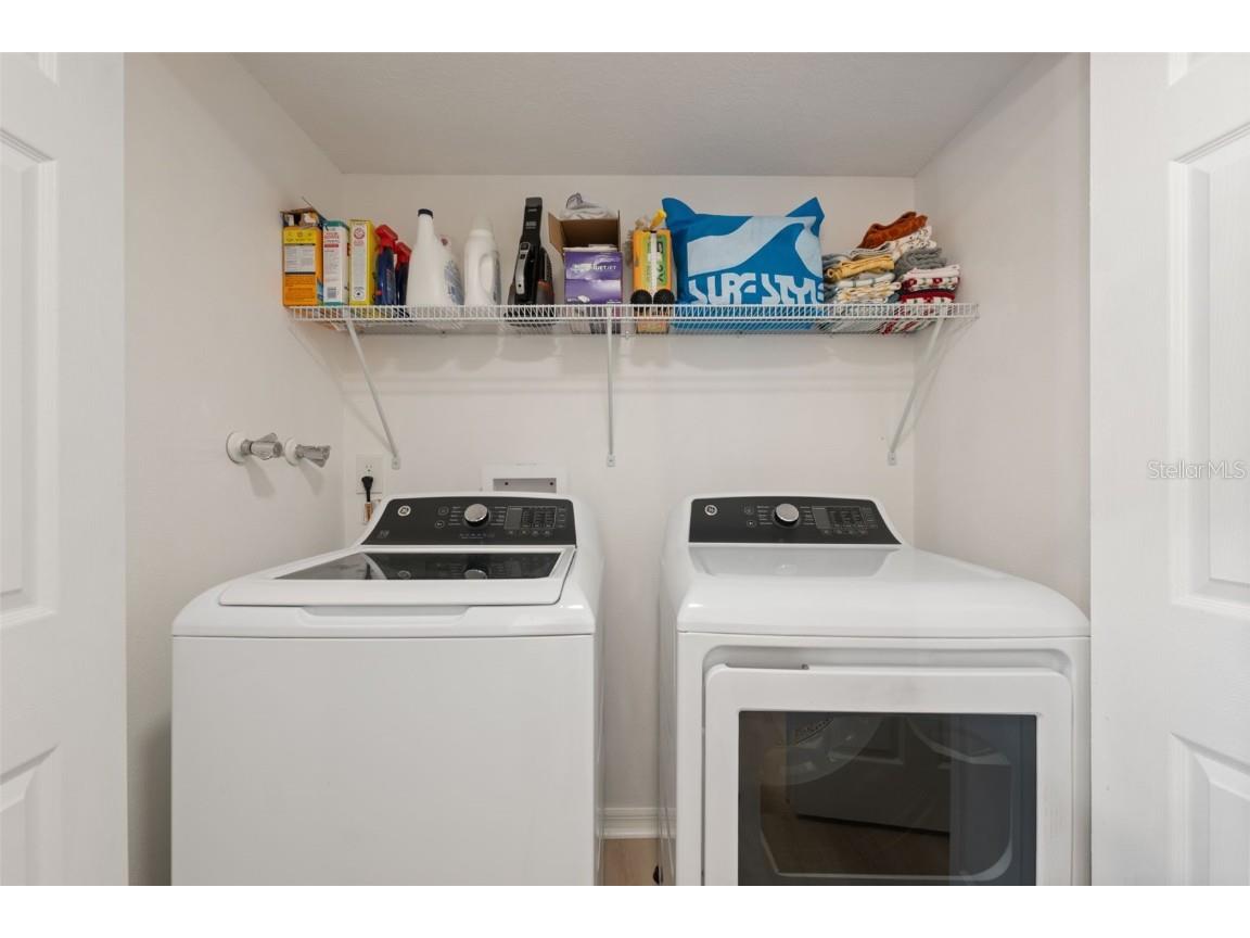 1325 Abbey Crescent Lane Clearwater FL 33759 TB8443413 image15