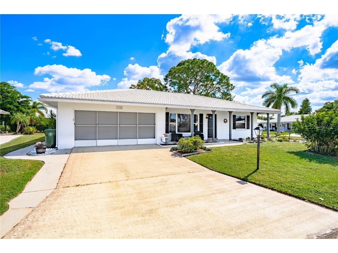 1325 Bottlebrush Drive Bradenton FL 34208 A4586904 image1