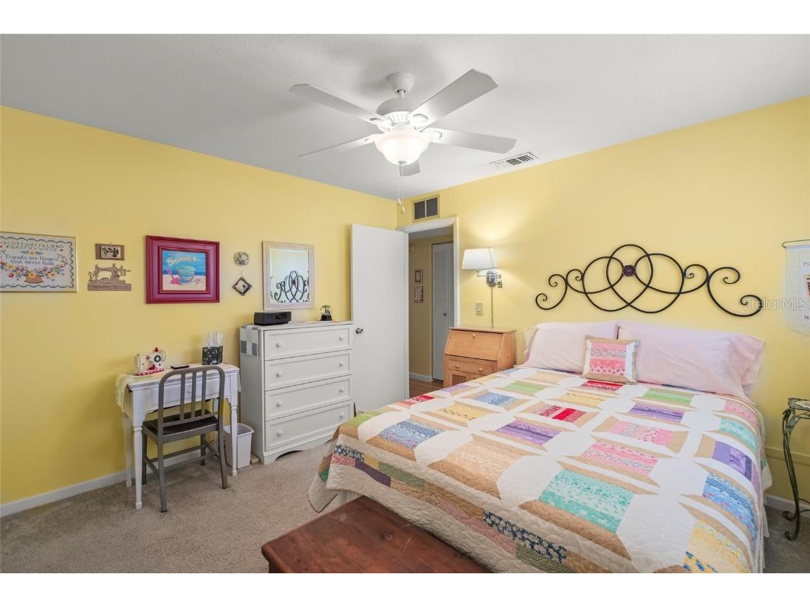 1325 Glen Oaks Drive E #133 Sarasota FL 34232 A4668597 image27