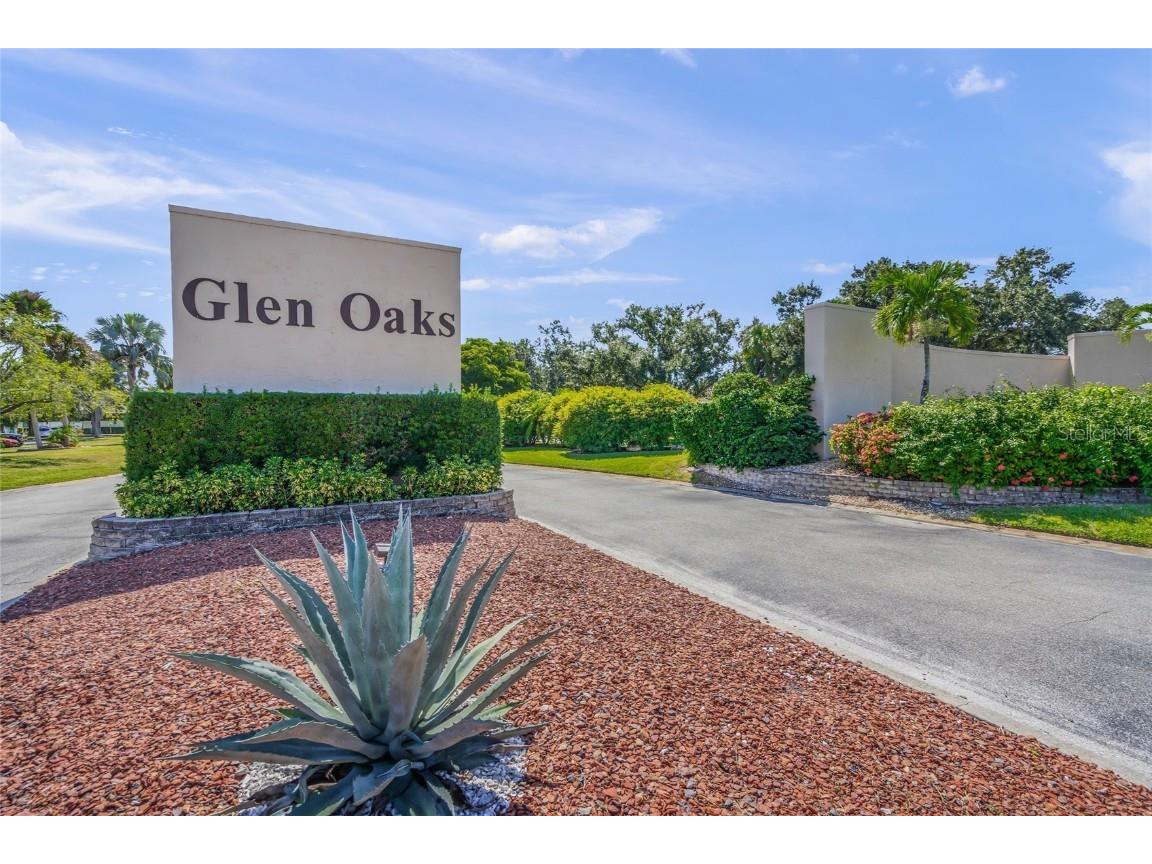 1325 Glen Oaks Drive E #133 Sarasota FL 34232 A4668597 image3