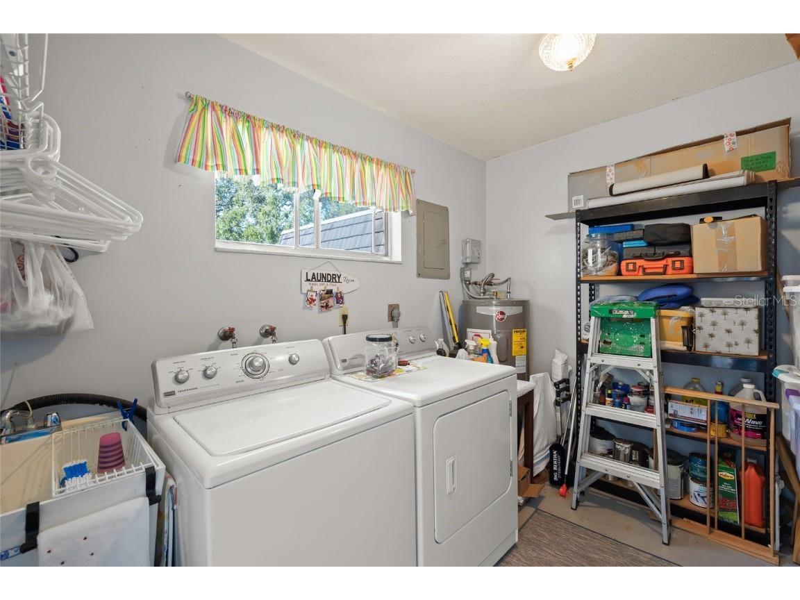 1325 Glen Oaks Drive E #133 Sarasota FL 34232 A4668597 image32