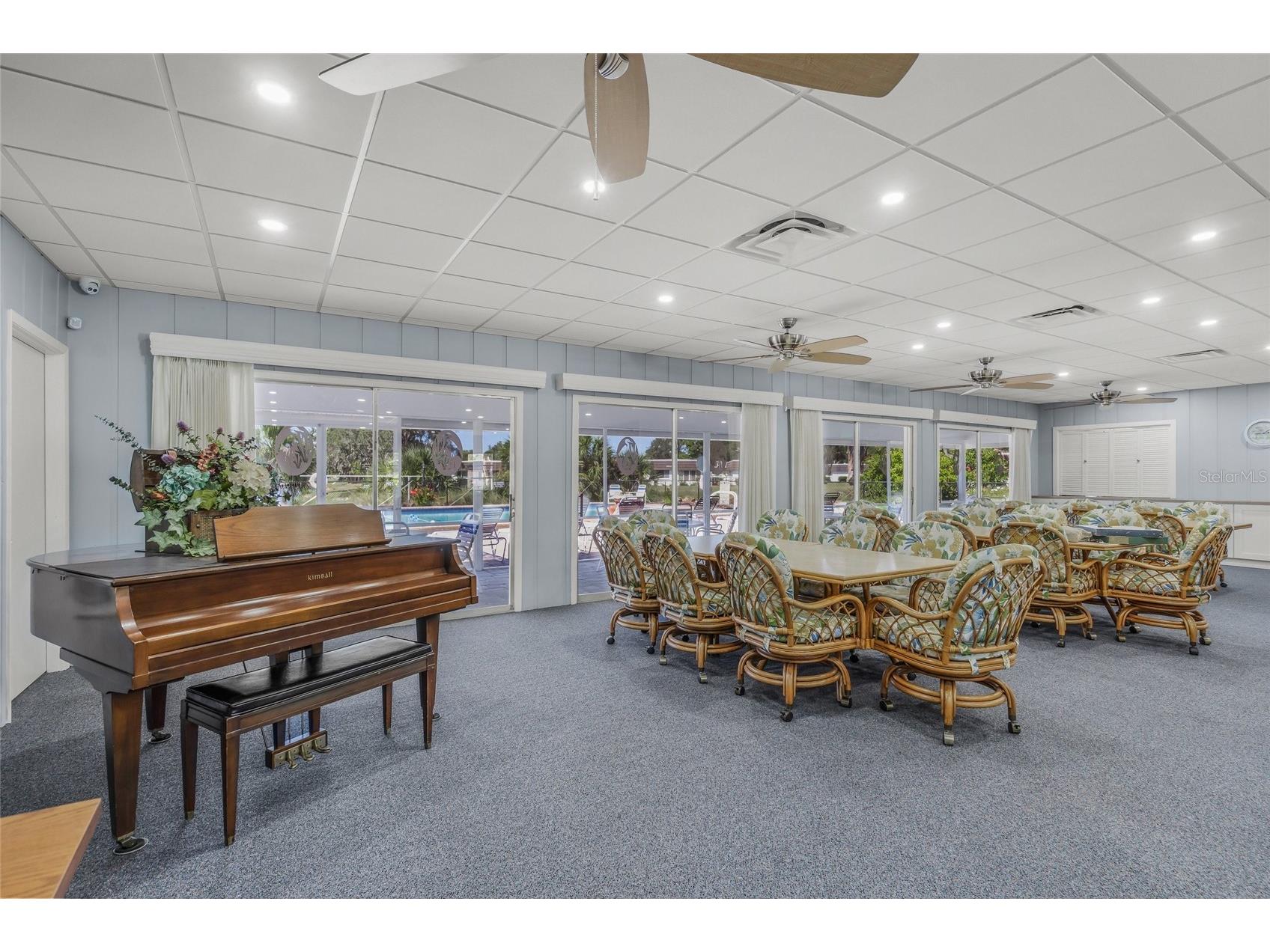 1325 Glen Oaks Drive E #133 Sarasota FL 34232 A4696277 image33
