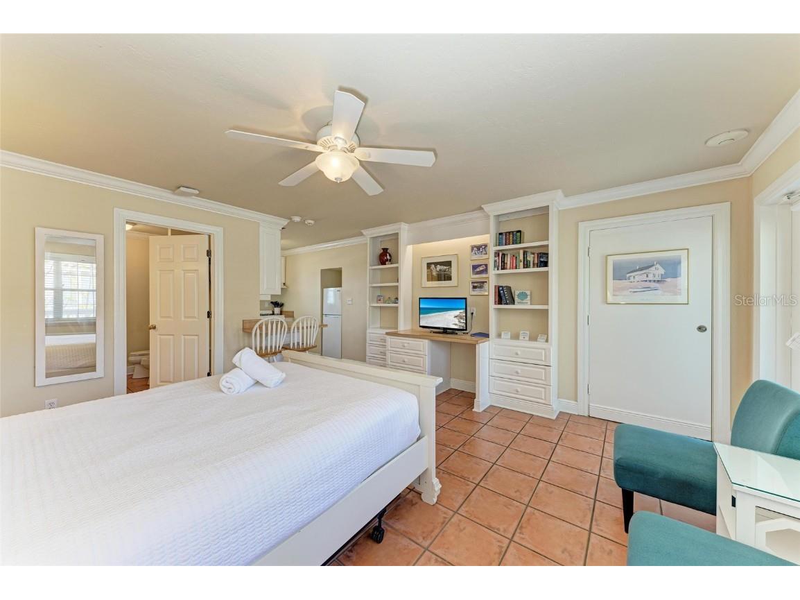 1325 Gulf Dr N #247 Bradenton Beach FL 34217 - GULF OF MEXICO INTRACOASTAL WATERWAY A4643810 image11