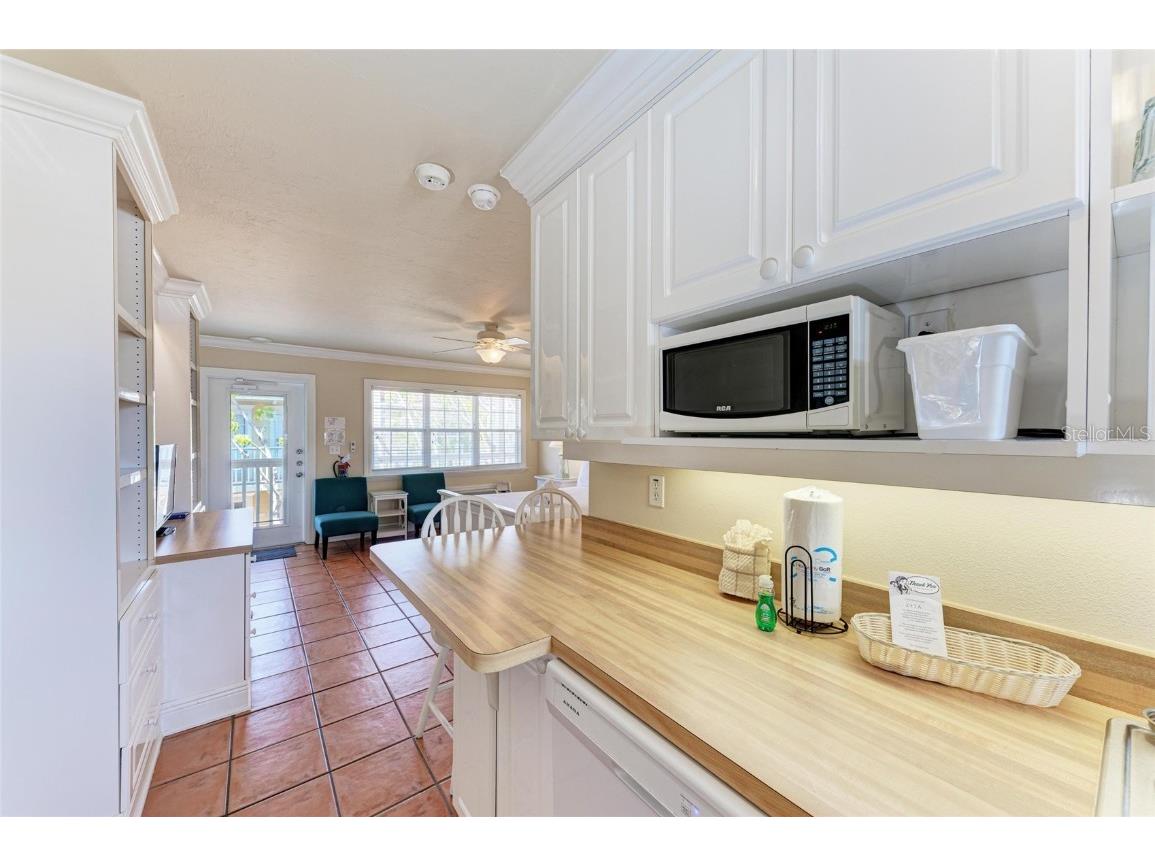 1325 Gulf Dr N #247 Bradenton Beach FL 34217 - GULF OF MEXICO INTRACOASTAL WATERWAY A4643810 image14