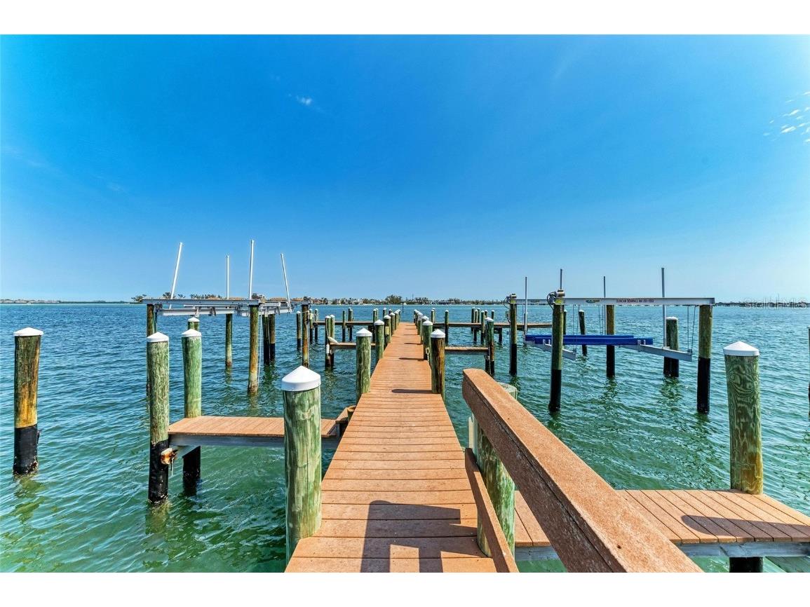1325 Gulf Dr N #247 Bradenton Beach FL 34217 - GULF OF MEXICO INTRACOASTAL WATERWAY A4643810 image40