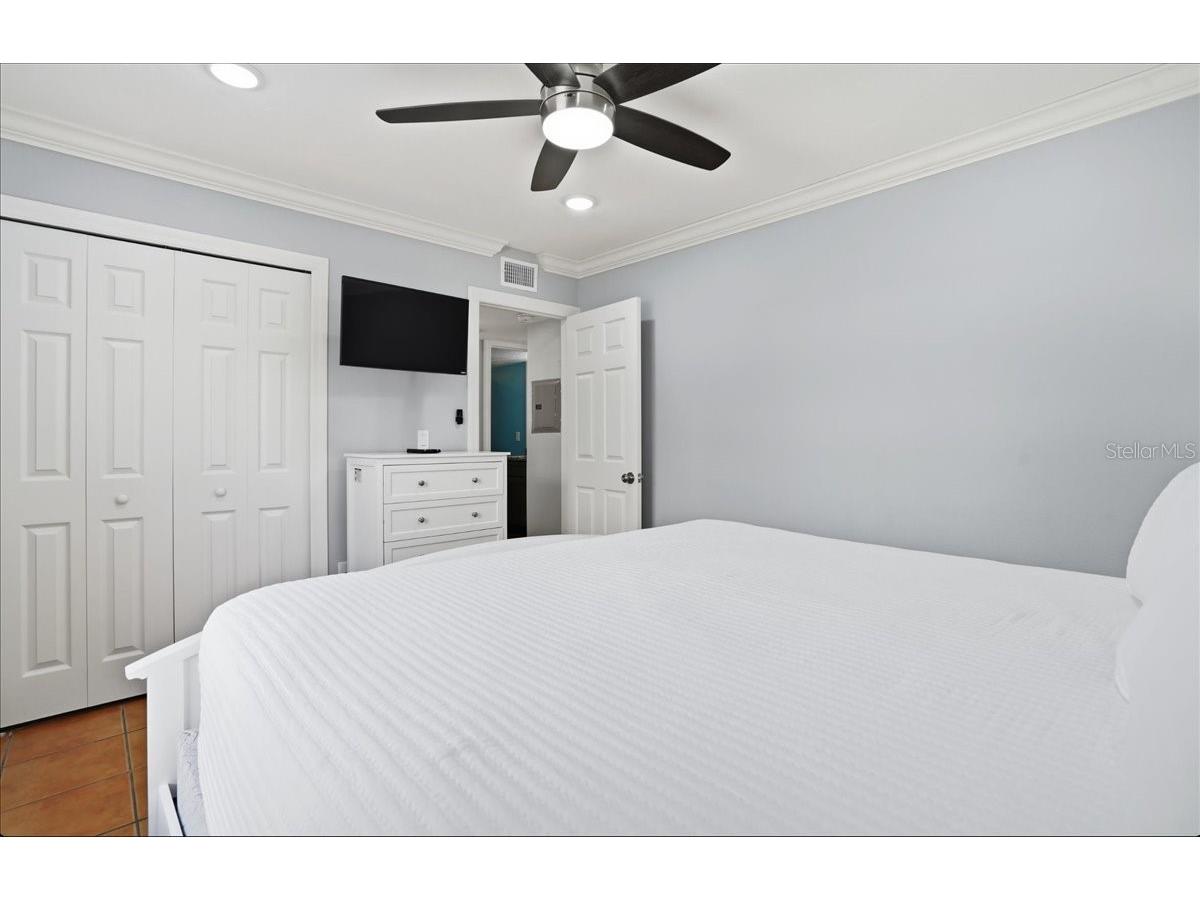 1325 Gulf Drive N #125 Holmes Beach FL 34217 A4683810 image38