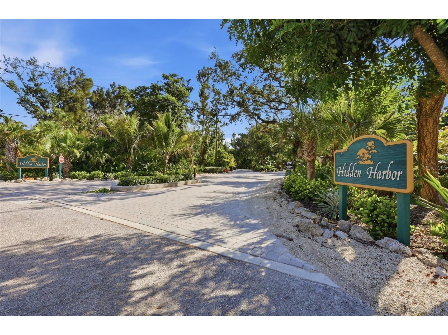 1325 Hidden Harbor Way Sarasota FL 34242 O6422033 image9