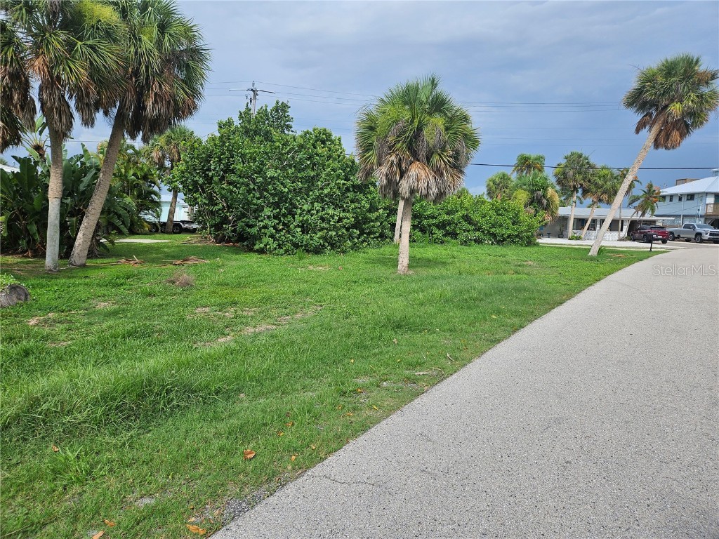 1325 Holiday Drive Englewood FL 34223 D6137351 image7