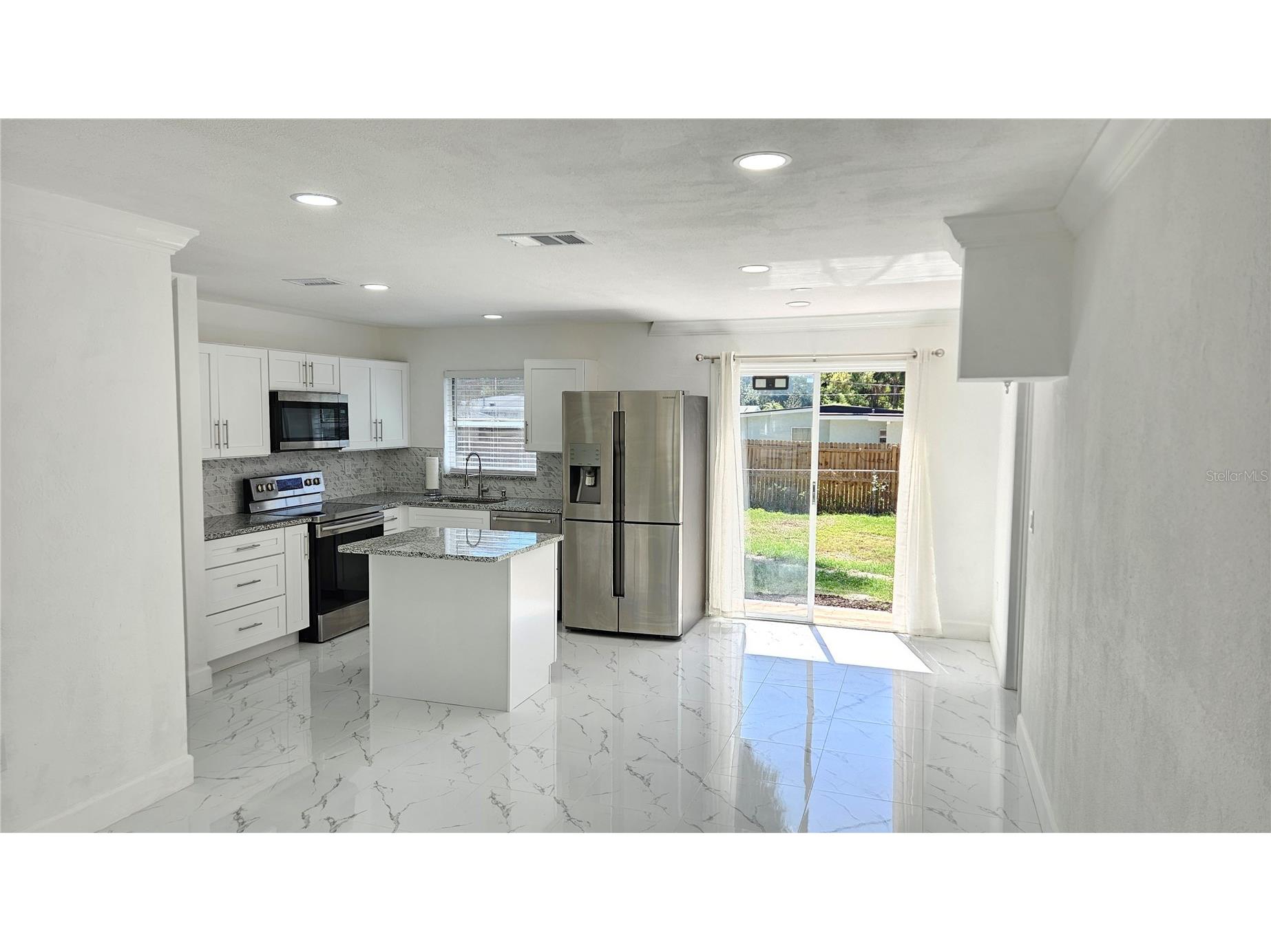 1325 Mary L Road Clearwater FL 33755 TB8484794 image6