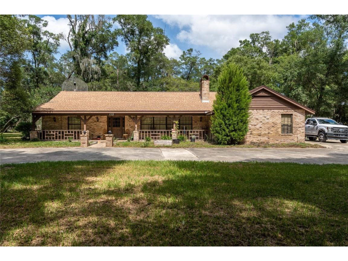 1325 N Ridgewood Avenue Deland FL 32720 V4930614 image1