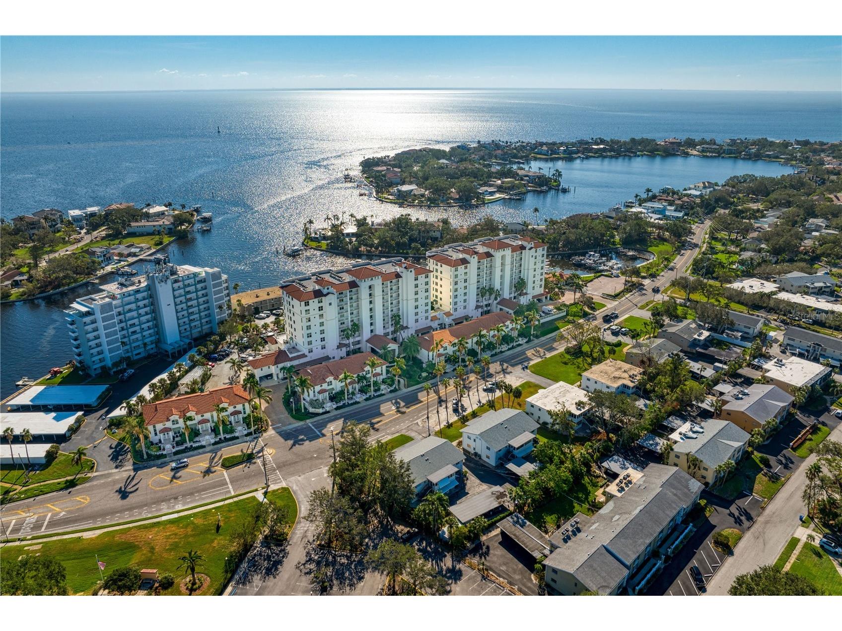 1325 Snell Isle Boulevard NE #711 Saint Petersburg FL 33704 TB8431255 image1