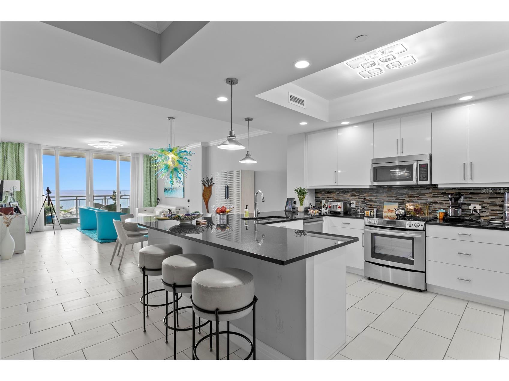 1325 Snell Isle Boulevard NE #711 Saint Petersburg FL 33704 TB8431255 image17