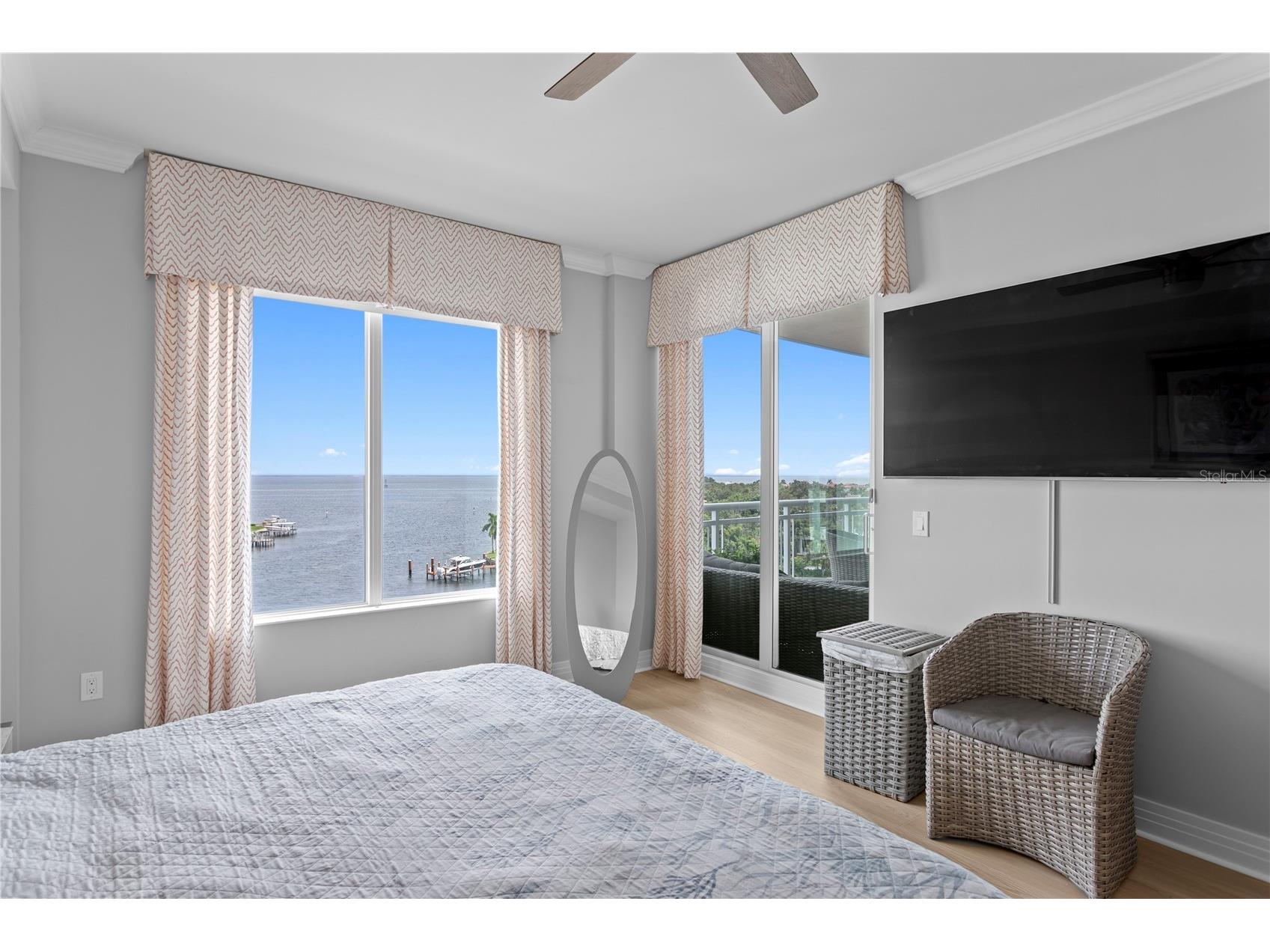 1325 Snell Isle Boulevard NE #711 Saint Petersburg FL 33704 TB8431255 image20