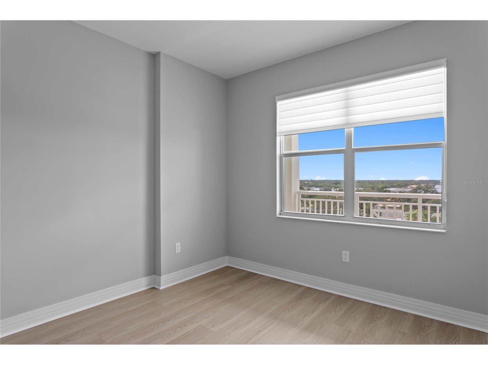 1325 Snell Isle Boulevard NE #711 Saint Petersburg FL 33704 TB8431255 image25