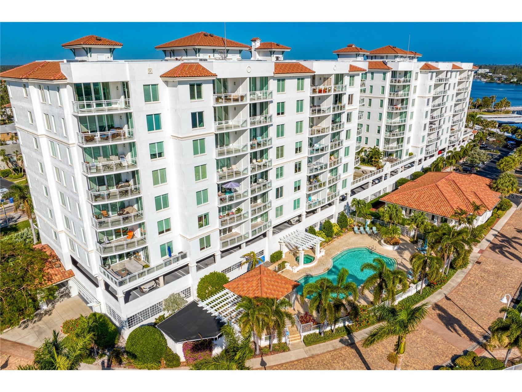 1325 Snell Isle Boulevard NE #711 Saint Petersburg FL 33704 TB8431255 image3