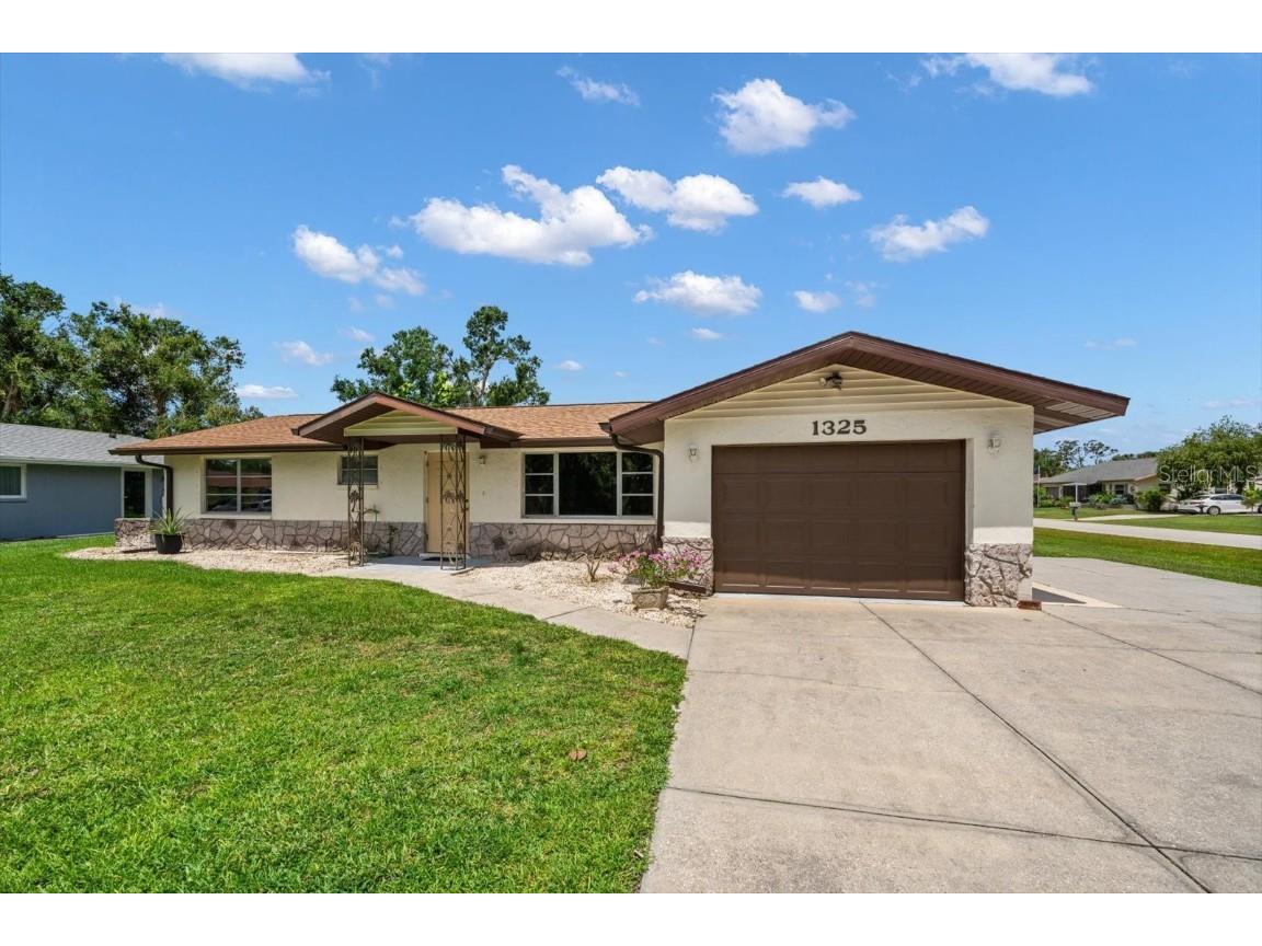 1325 Nimrod Street Port Charlotte FL 33952 C7476249 image1