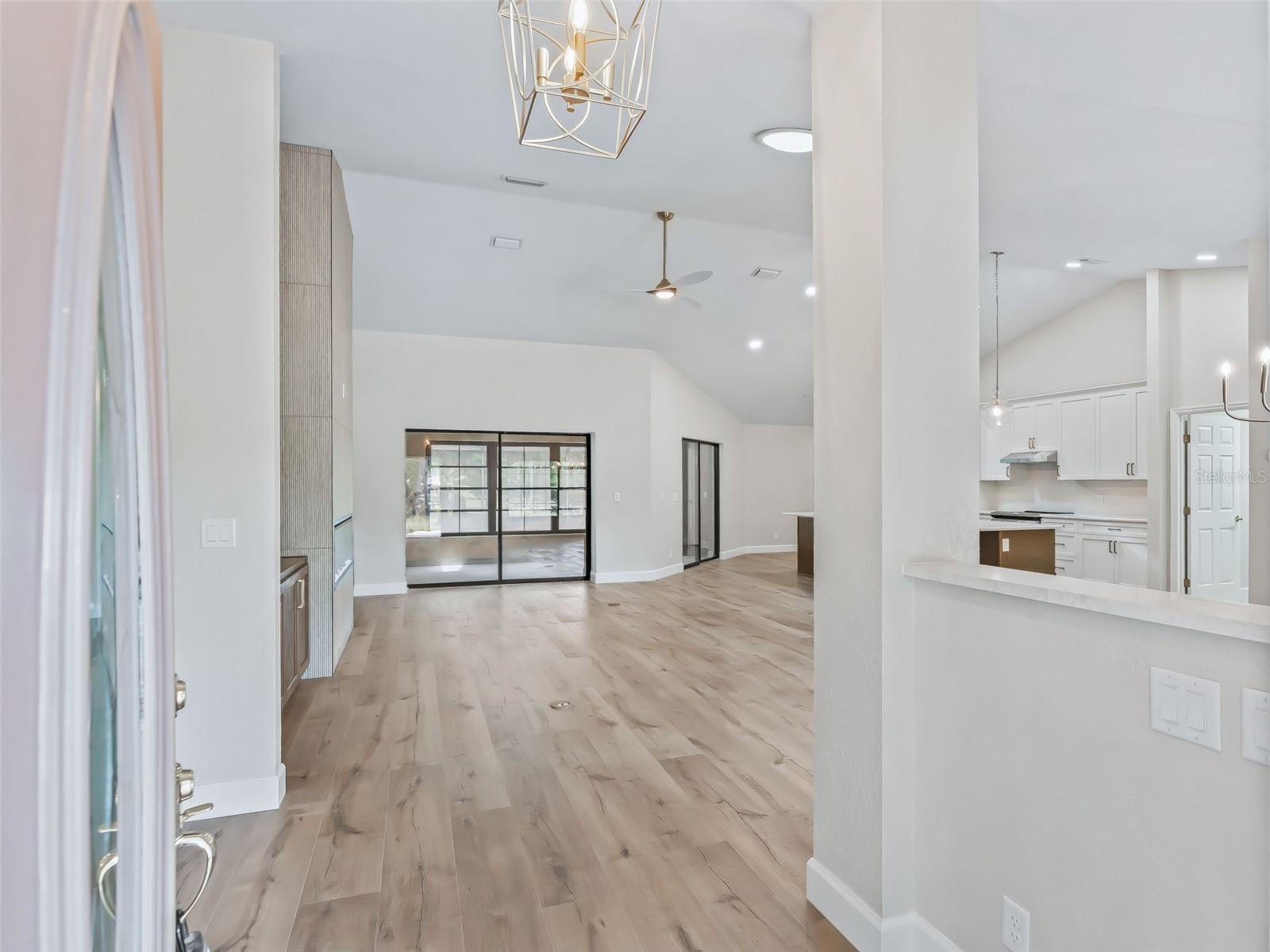 1325 NW 73rd Terrace Ocala FL 34482 OM723678 image9