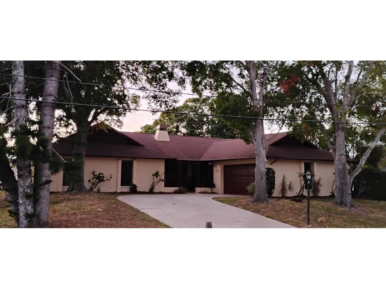 1325 Riverside Drive Tarpon Springs FL 34689 TB8319856 image1