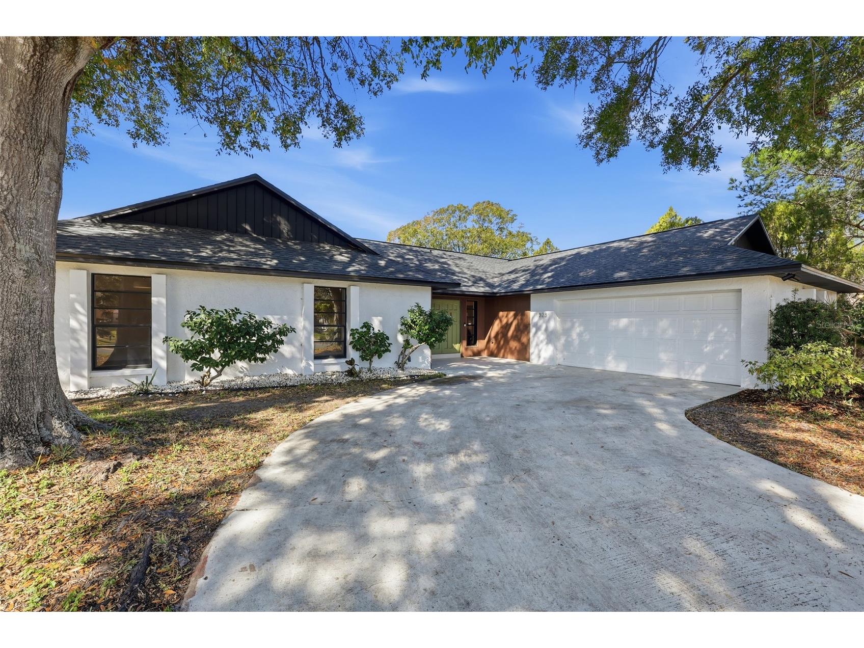 1325 Riverside Drive Tarpon Springs FL 34689 TB8474202 image1