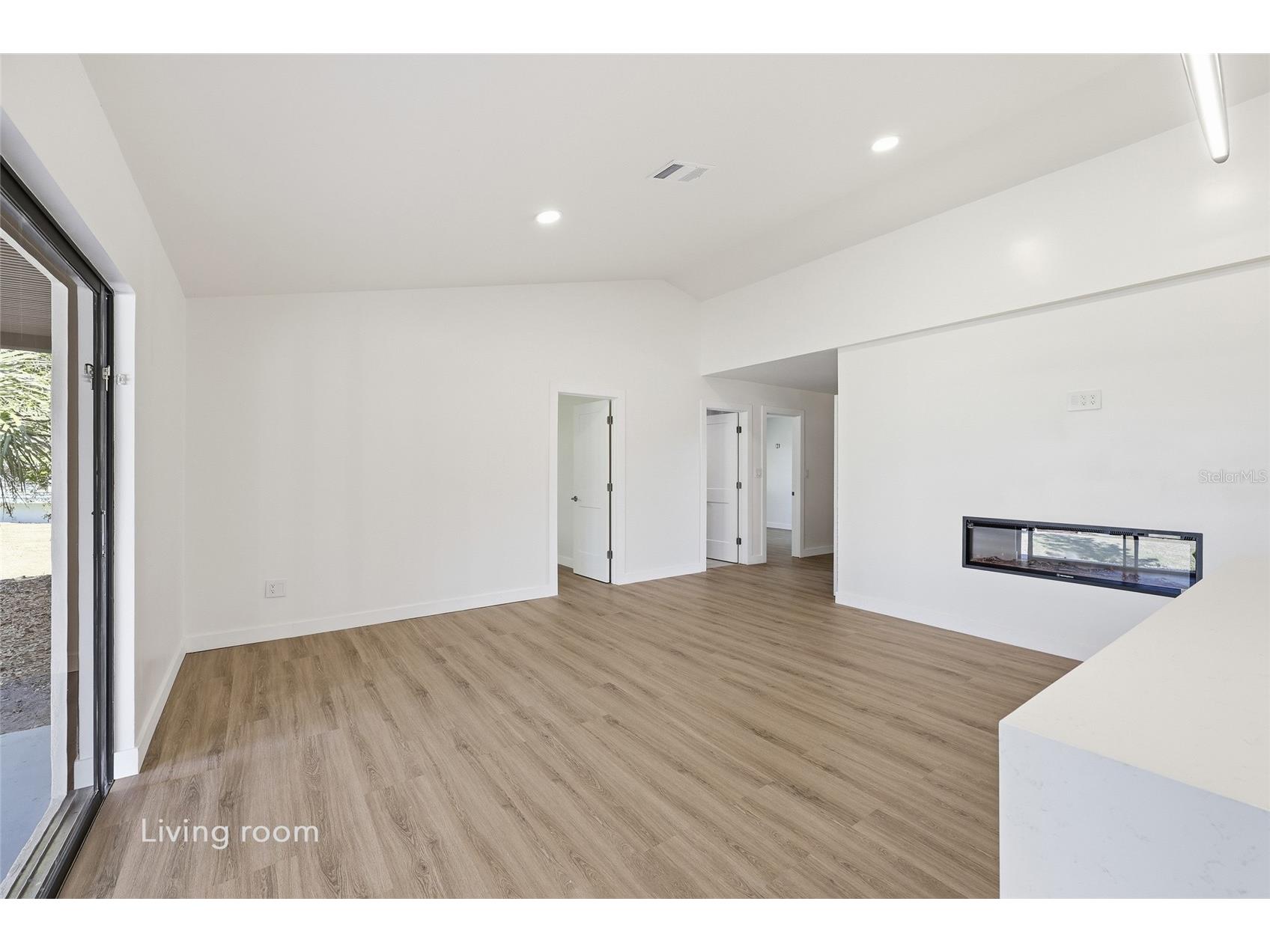 1325 Riverside Drive Tarpon Springs FL 34689 TB8474202 image13