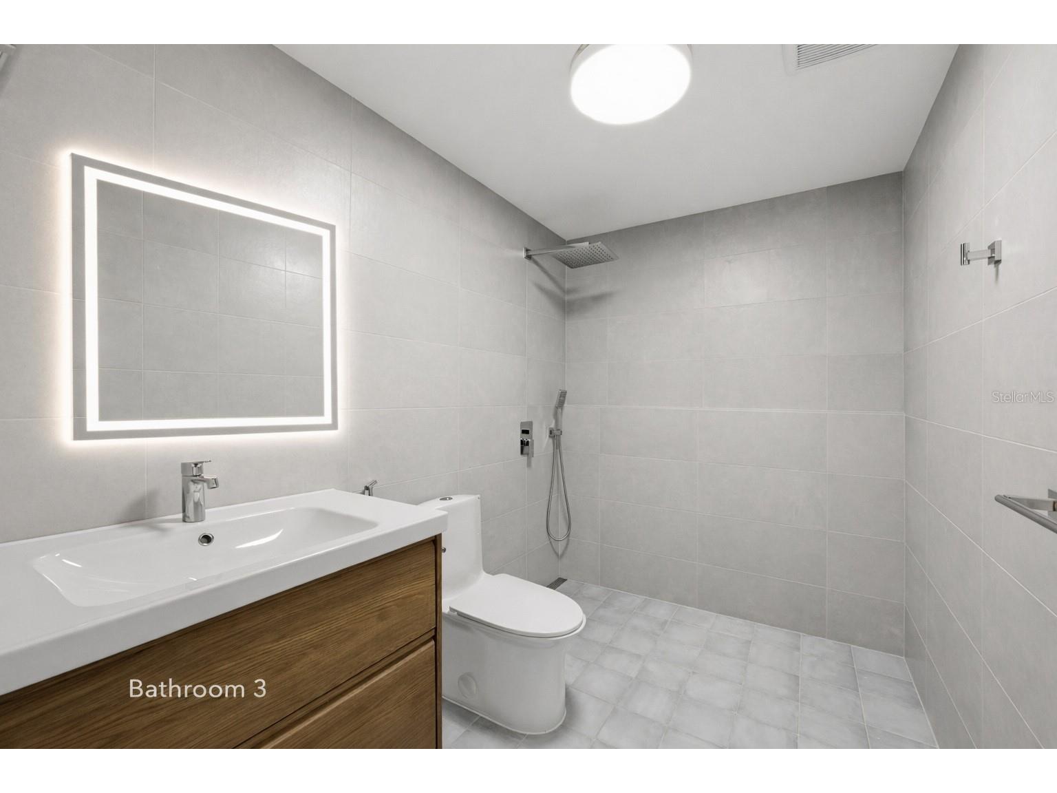 1325 Riverside Drive Tarpon Springs FL 34689 TB8474202 image27