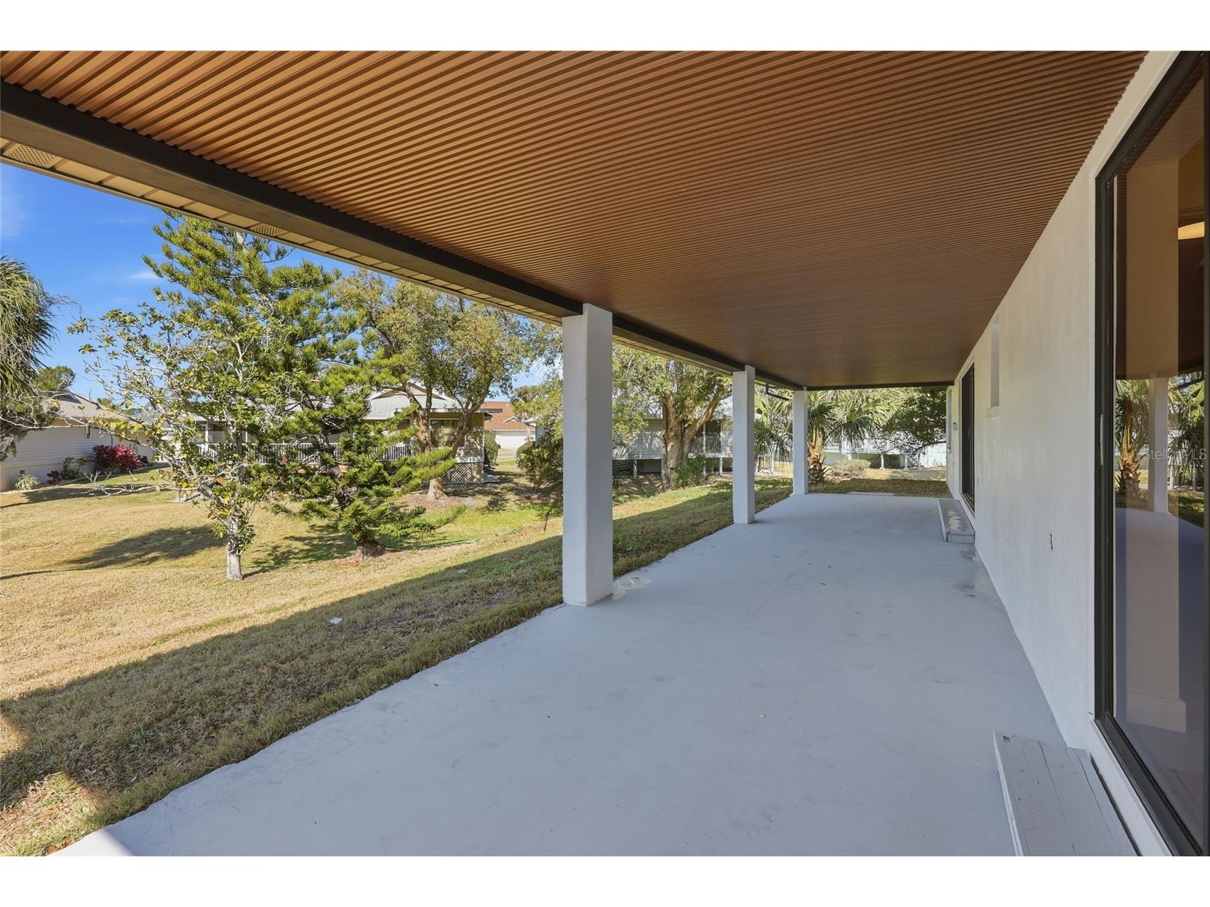 1325 Riverside Drive Tarpon Springs FL 34689 TB8474202 image32