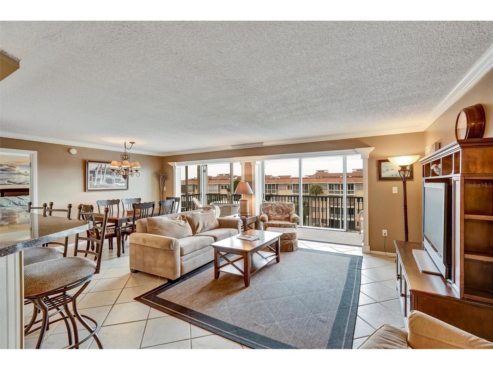 1325 S Portofino Drive #309 Sarasota FL 34242 - SARASOTA BAY A4670545 image1