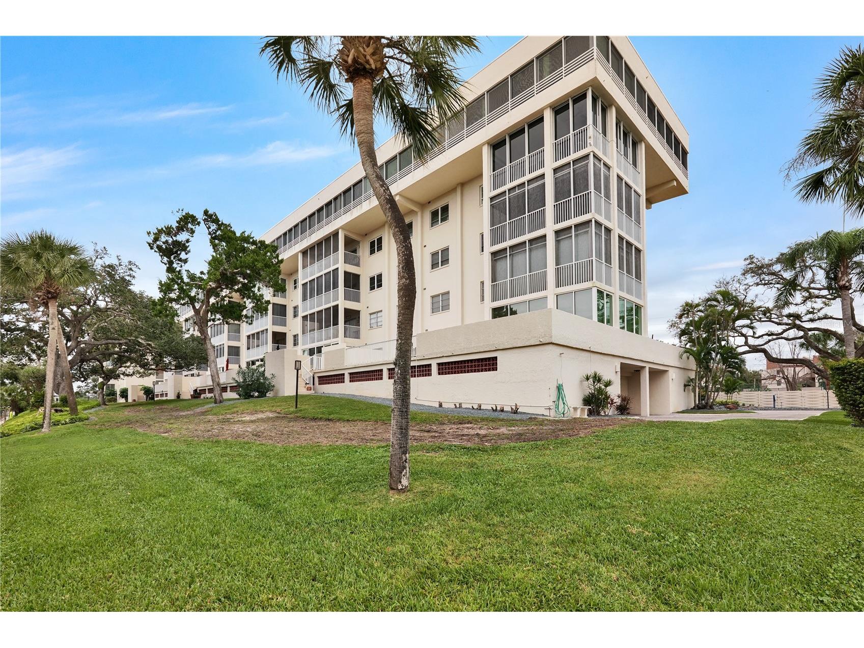 1325 S Portofino Drive #309 Sarasota FL 34242 - SARASOTA BAY A4670545 image28