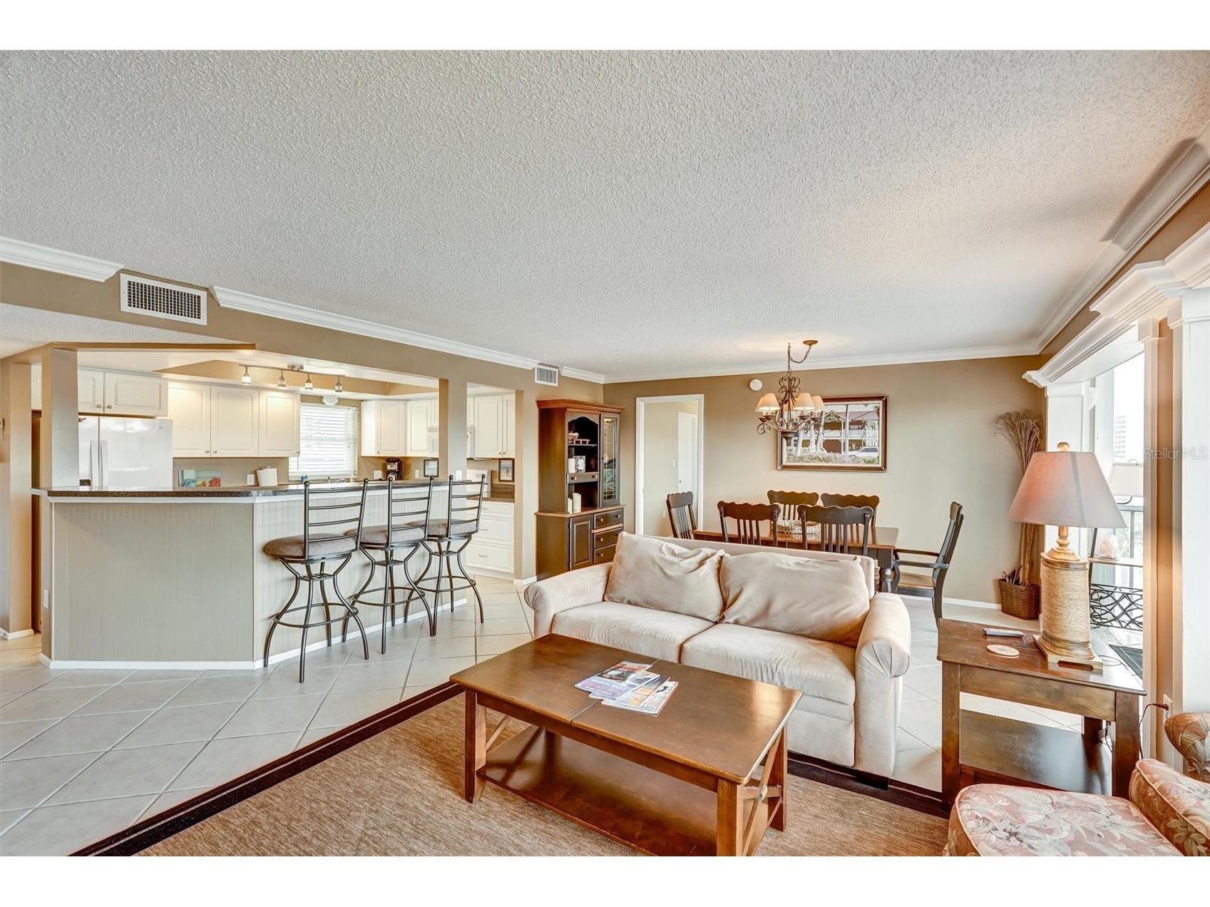 1325 S Portofino Drive #309 Sarasota FL 34242 - SARASOTA BAY A4670545 image3