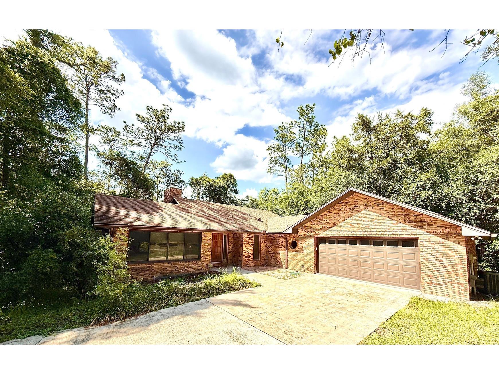 1325 S Spring Garden Avenue Deland FL 32720 V4947139 image1