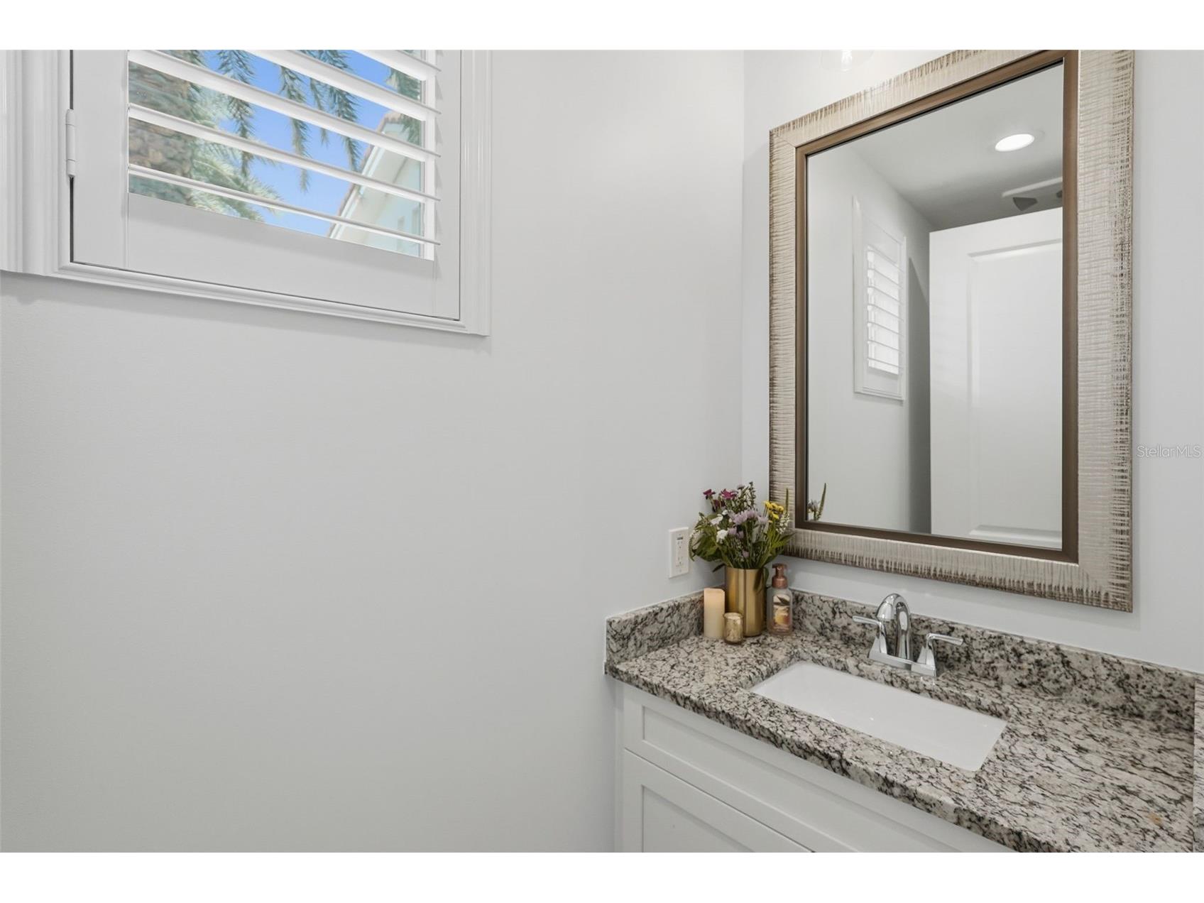 1325 Snell Isle Boulevard NE #105 Saint Petersburg FL 33704 TB8468602 image11