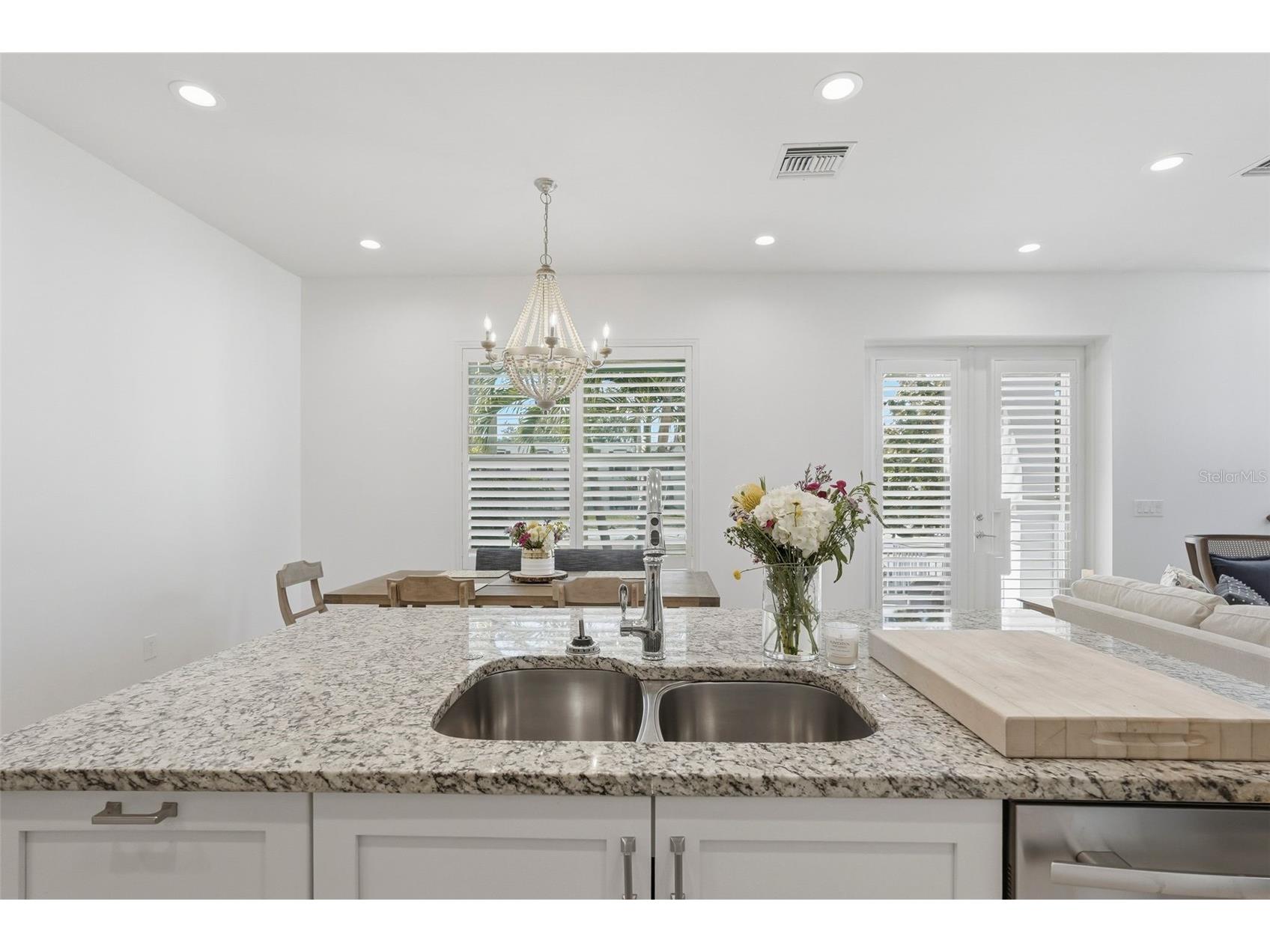 1325 Snell Isle Boulevard NE #105 Saint Petersburg FL 33704 TB8468602 image17