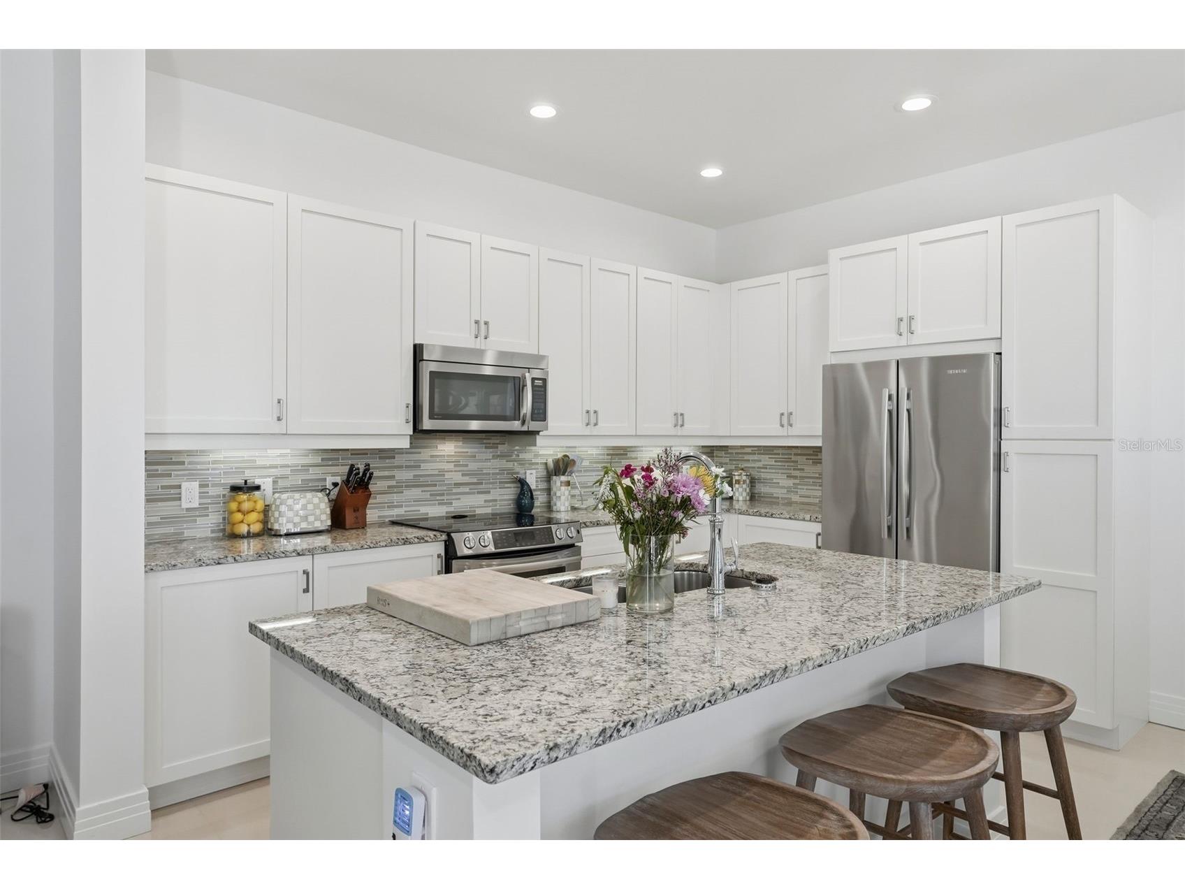 1325 Snell Isle Boulevard NE #105 Saint Petersburg FL 33704 TB8468602 image18