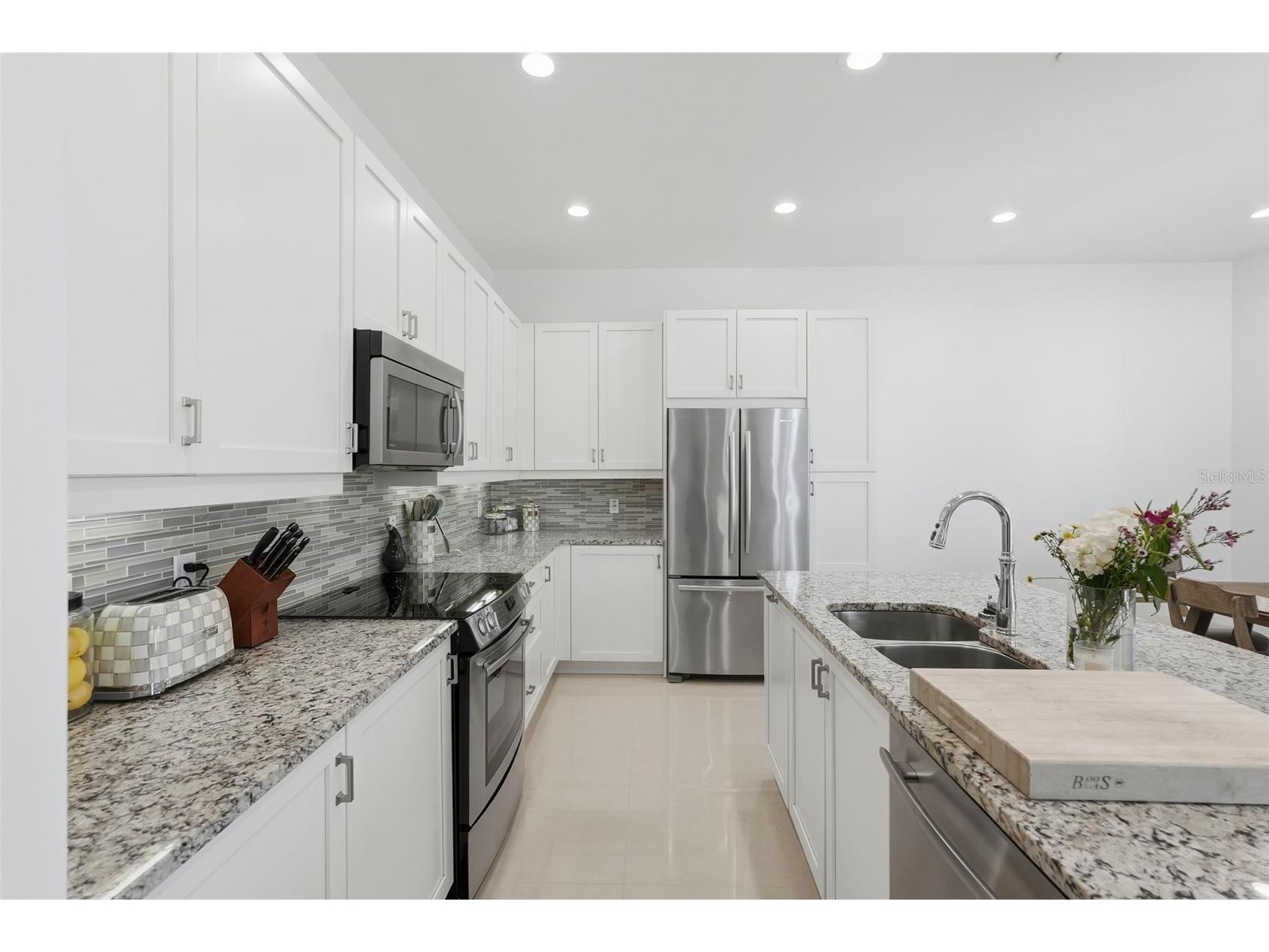 1325 Snell Isle Boulevard NE #105 Saint Petersburg FL 33704 TB8468602 image19