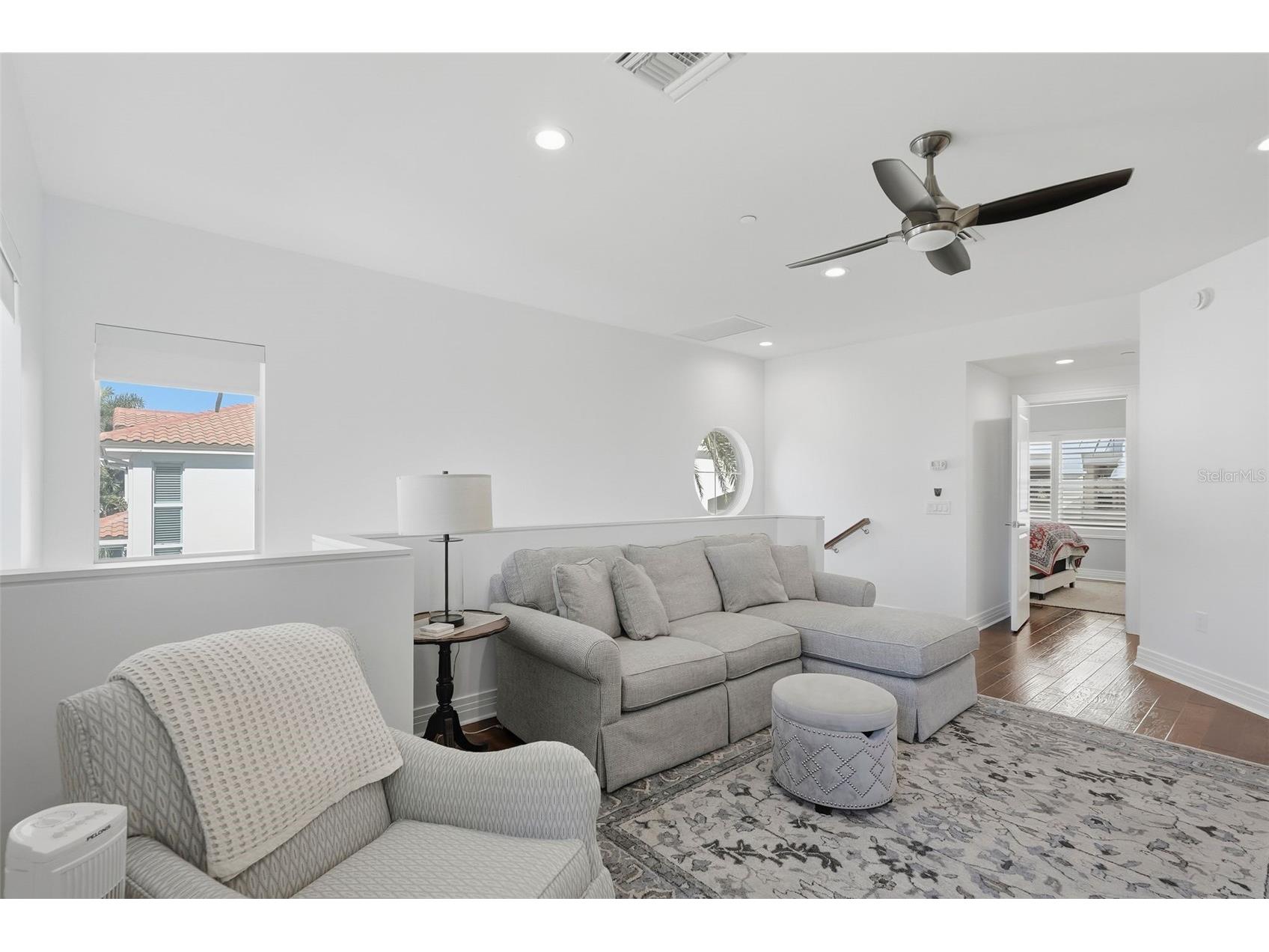 1325 Snell Isle Boulevard NE #105 Saint Petersburg FL 33704 TB8468602 image21