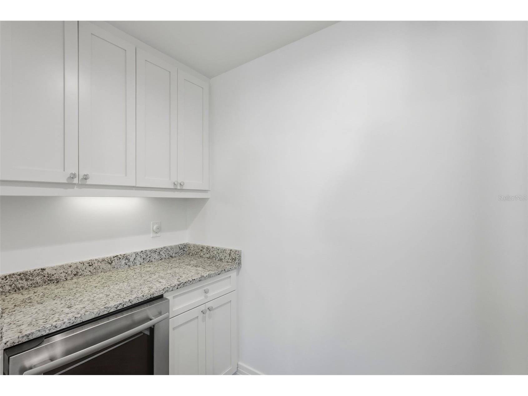 1325 Snell Isle Boulevard NE #105 Saint Petersburg FL 33704 TB8468602 image22