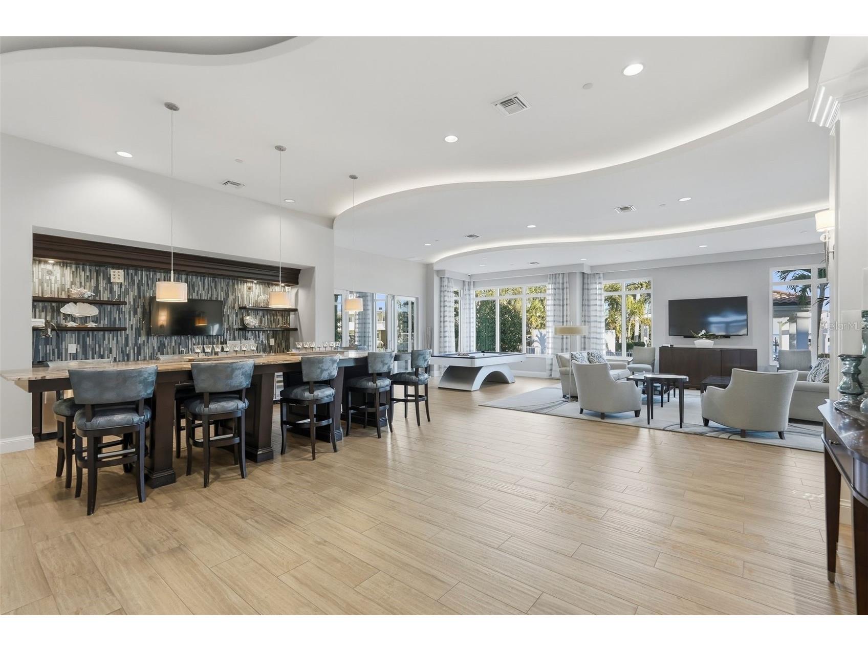 1325 Snell Isle Boulevard NE #105 Saint Petersburg FL 33704 TB8468602 image42